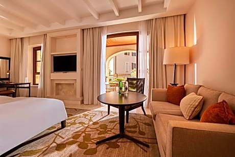 JUNIOR SUITE GARDEN VIEW