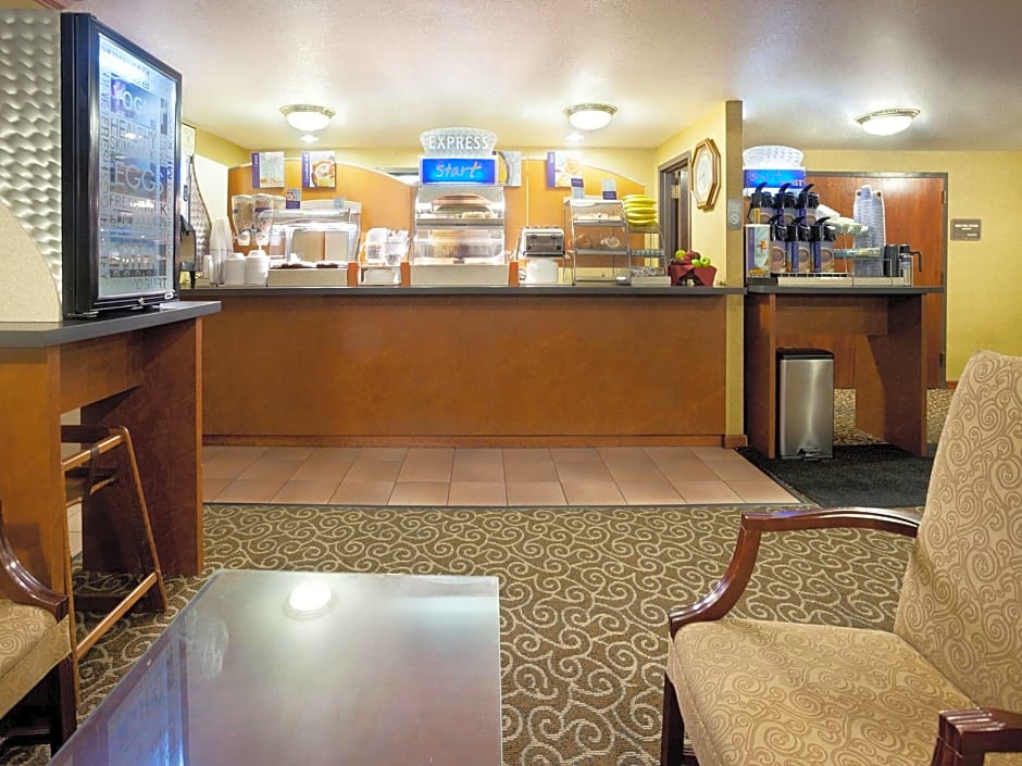 Holiday Inn Express