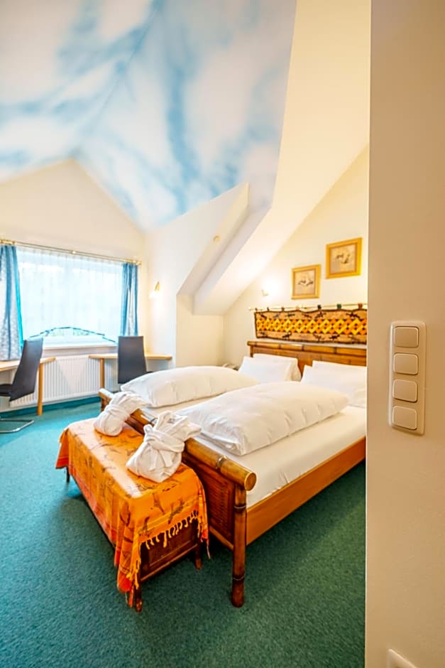 König Ludwig Design Hotel NEU Zimmer mit Sauna oder Whirlpool oder mehr
