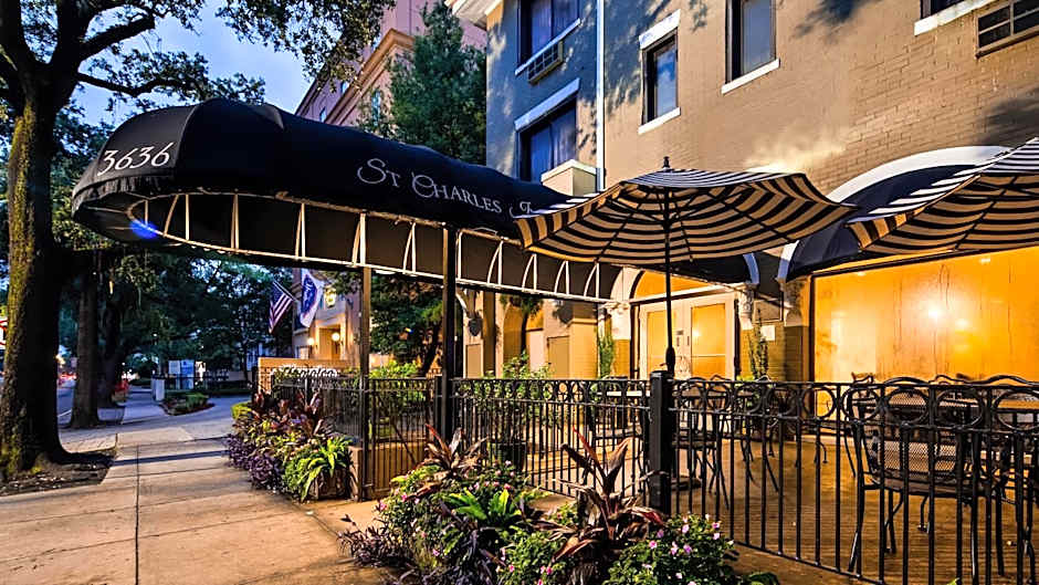 Zdjęcie 1 z 58 — St Charles Inn, Superior Hotel