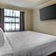Best Western Plus Carlton Plaza Hotel