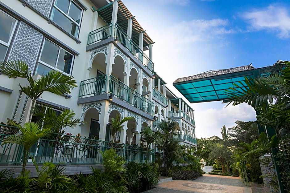 The Grand Morocc Hotel