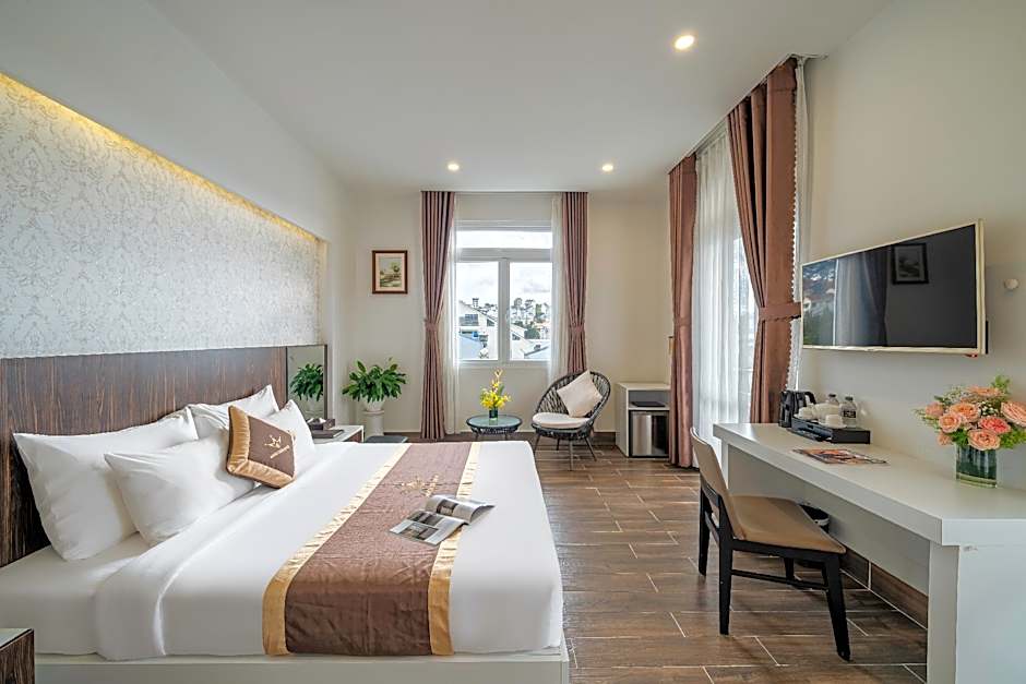 MINH CHIEN Hotel