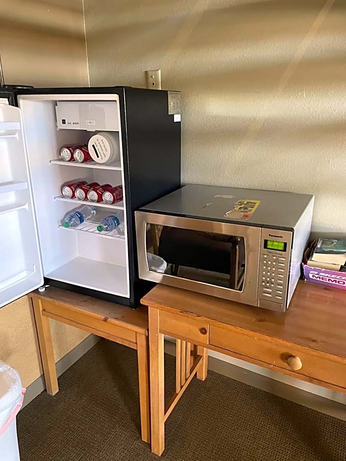 Rawlins Western Lodge