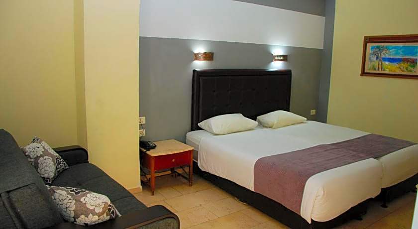 Red Sea Hotel