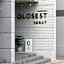 Qlosest Hotel