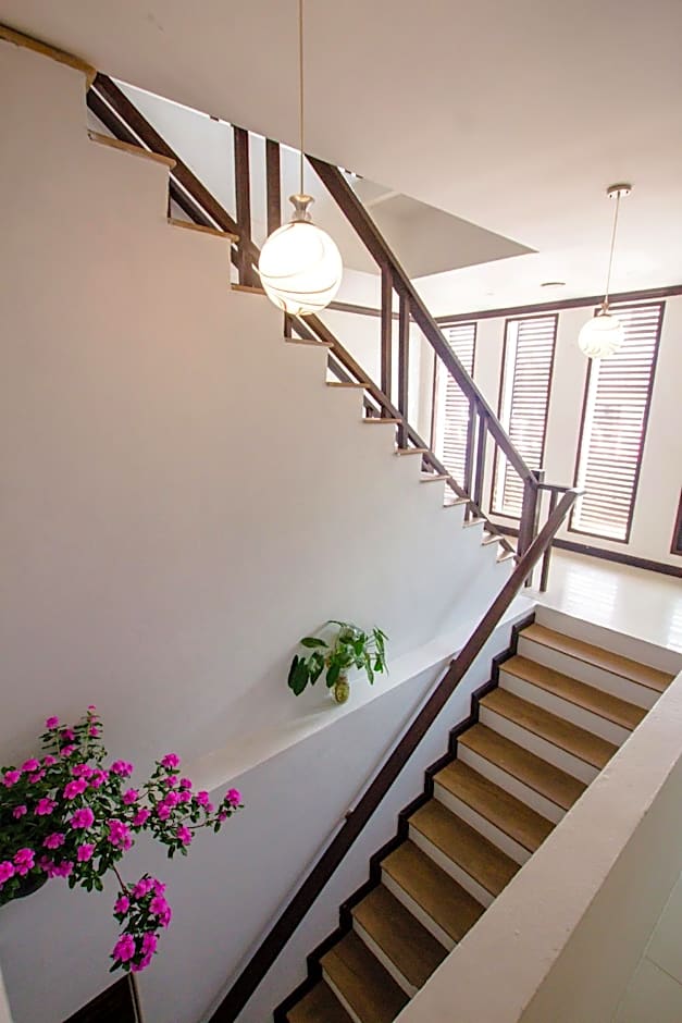 Queen Boutique Hotel