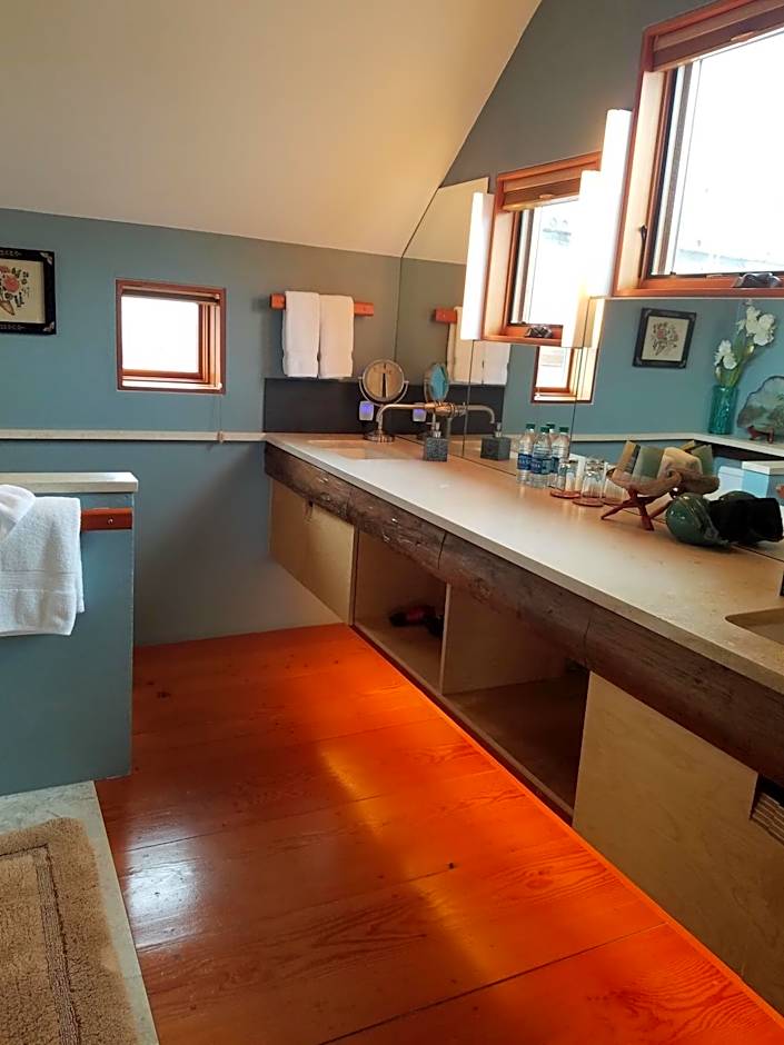 The Inn at Newport Ranch