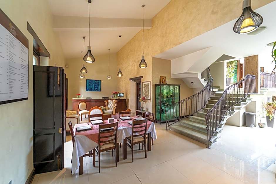 Casa de las Flores Hotel