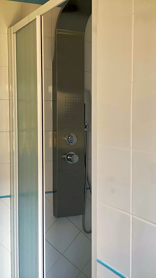 Venice Friends Residence