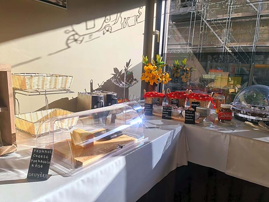 Hôtel de la Poste Martigny - City Center