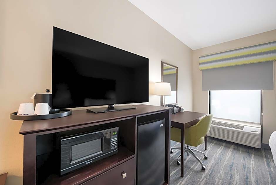 Hampton Inn By Hilton Marshall