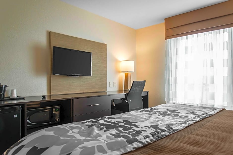 Sleep Inn & Suites Marshall - University Area