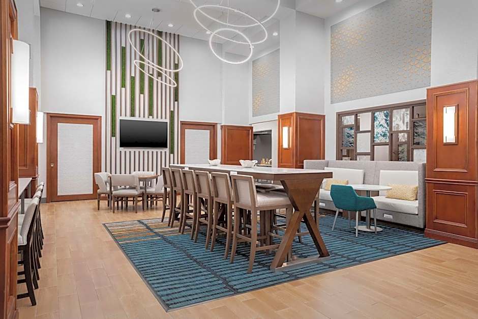 Hampton Inn By Hilton & Suites Atl-Six Flags