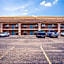 Lone Star Inn & Suites by OYO Harlingen TX