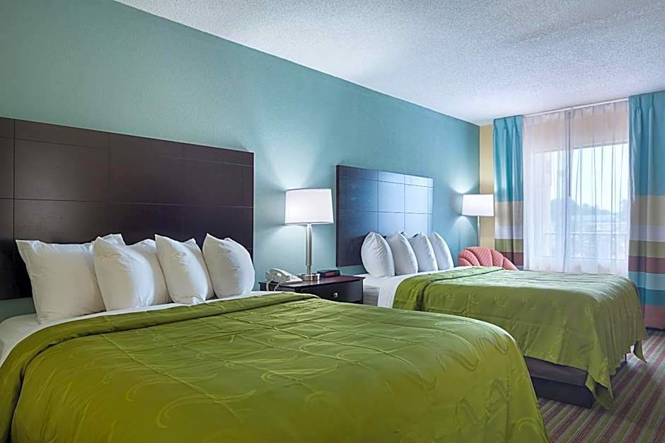 Quality Inn Calhoun North I-75