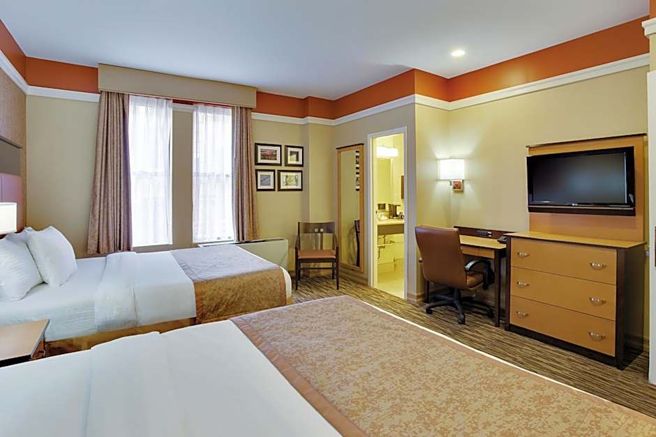 The Hotel @ Fifth Avenue
