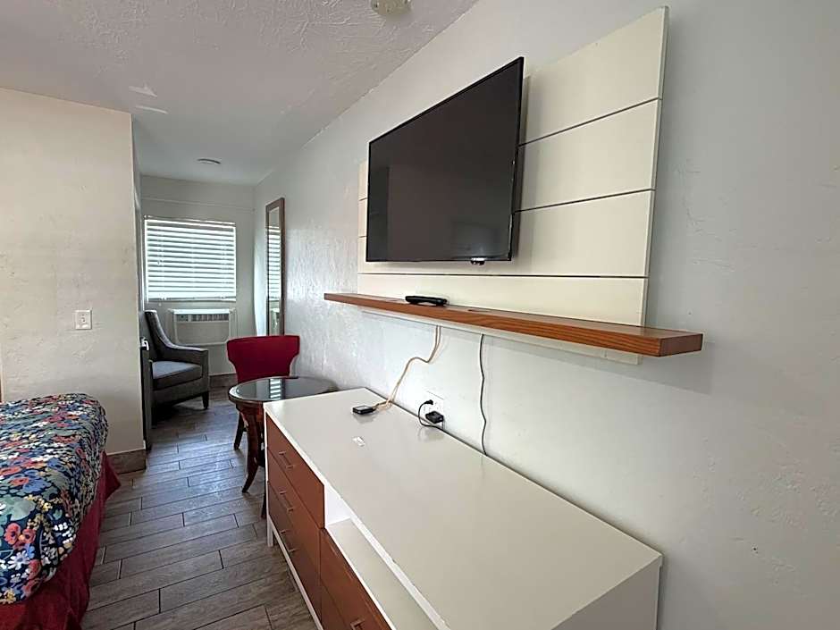 Siesta Inn Sarasota - Indian Beach