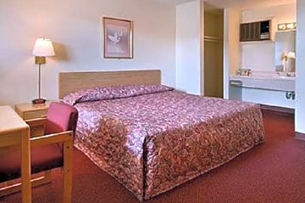 Peoria Inn