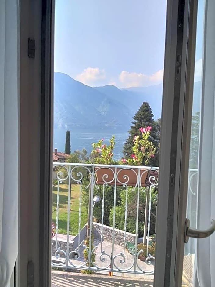 Hotel Lario