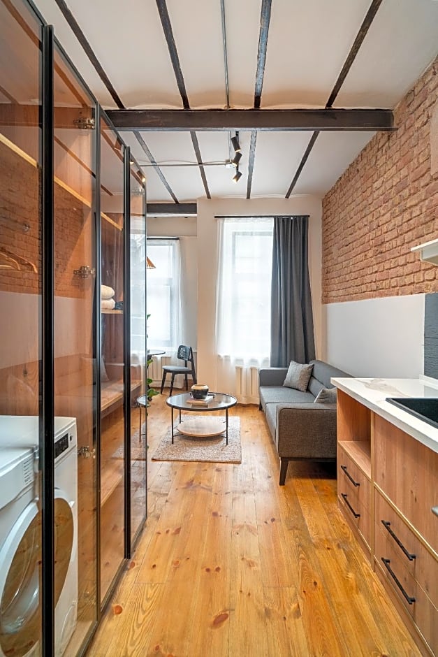 Urban Quarters - Büklü Han