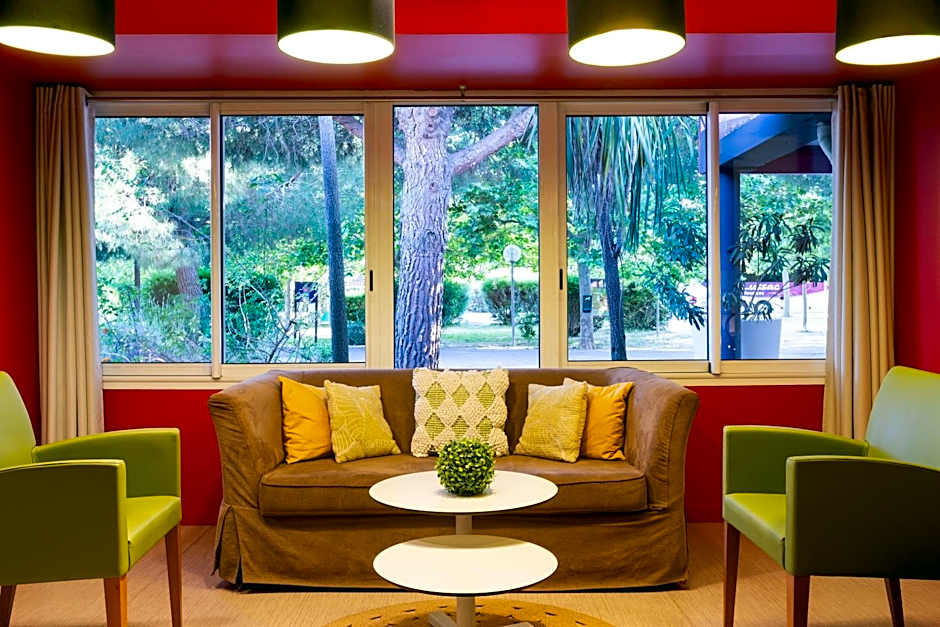 SOWELL RESIDENCES Les Lauriers Roses