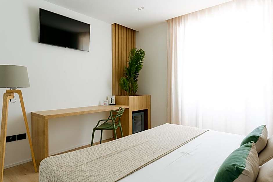 Plana Hotel