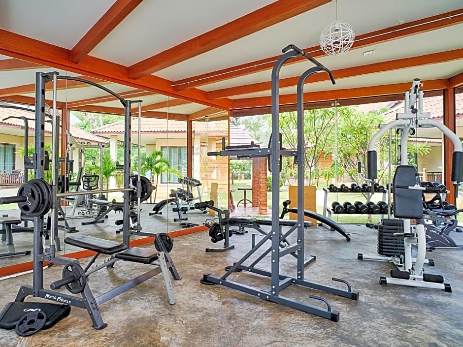 Kata Lucky Villa & Pool Access