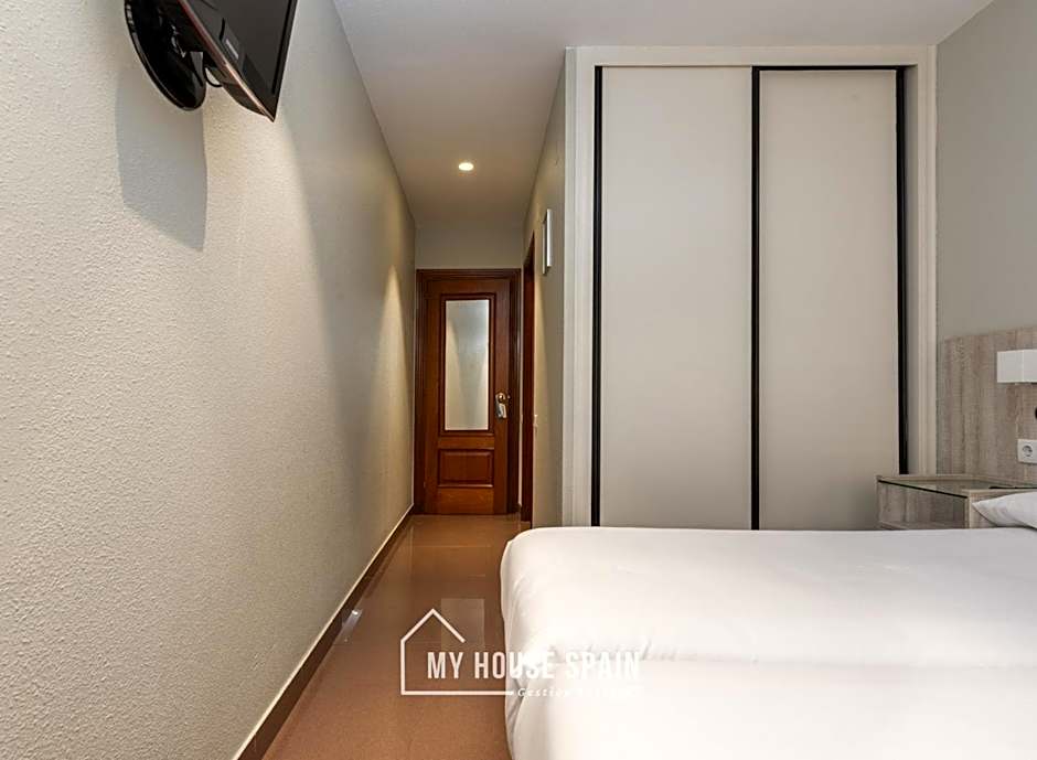 Hotel Playa Poniente