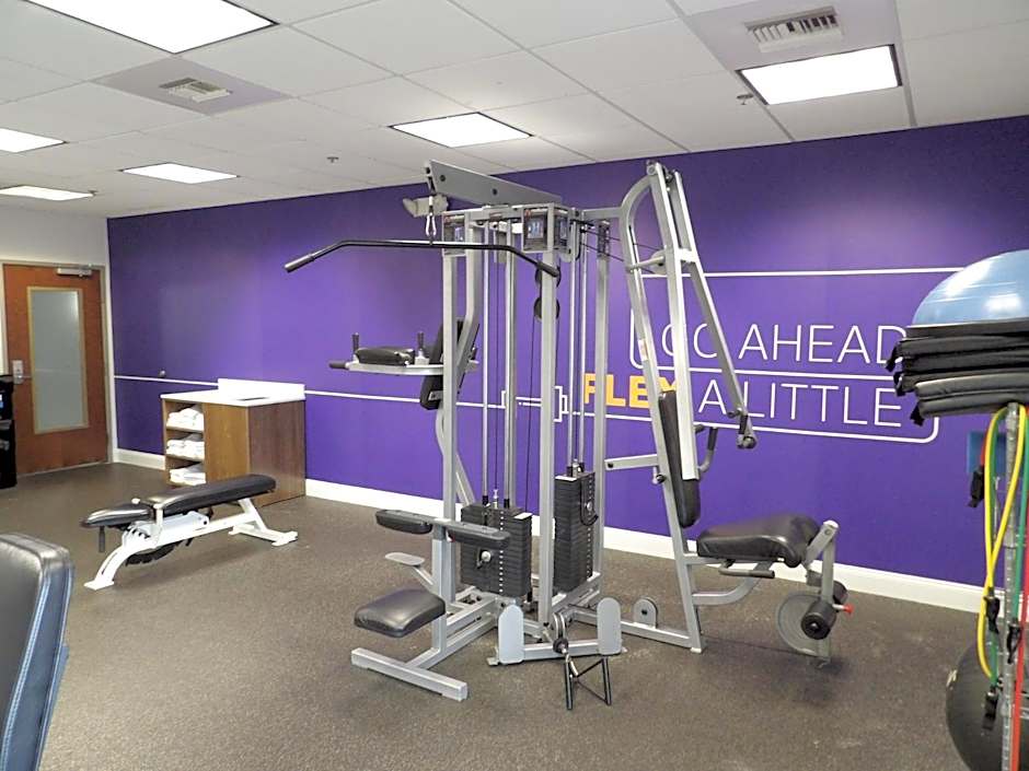 Holiday Inn Express & Suites Huntsville Airport By IHG
