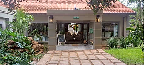 Hartbeespoort Country Hotel & Spa