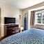 Econo Lodge Inn And Suites Greenville