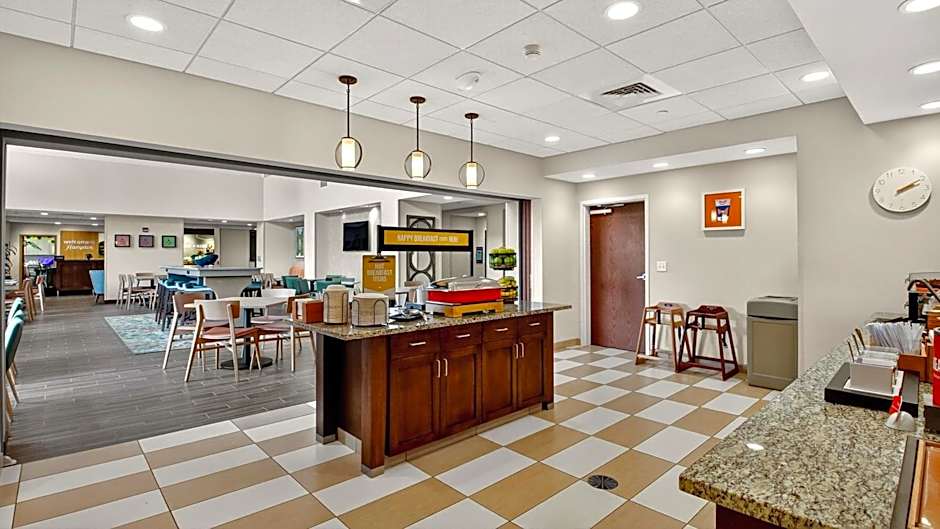 Hampton Inn By Hilton & Suites Chippewa Falls