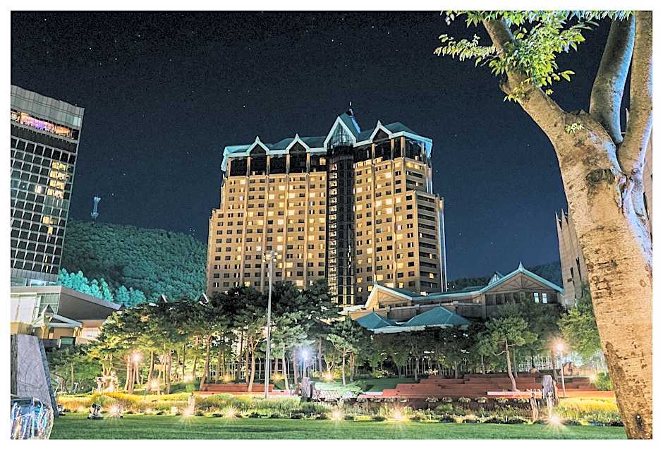 High1 Grand Hotel Main Tower