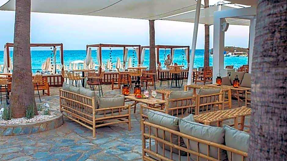 Tsokkos Paradise Holiday Village