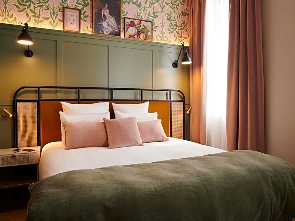 Square Lodge Hotel La Roche sur Yon - Handwritten Collection