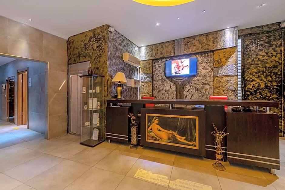 Armas Beach Hotel