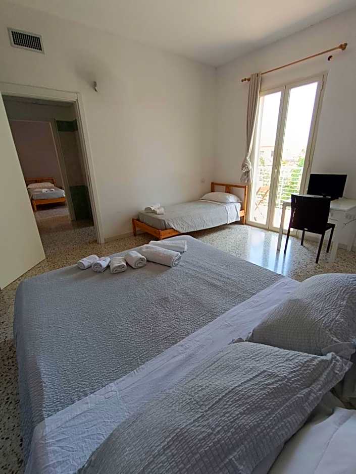 Glemerald Hostel