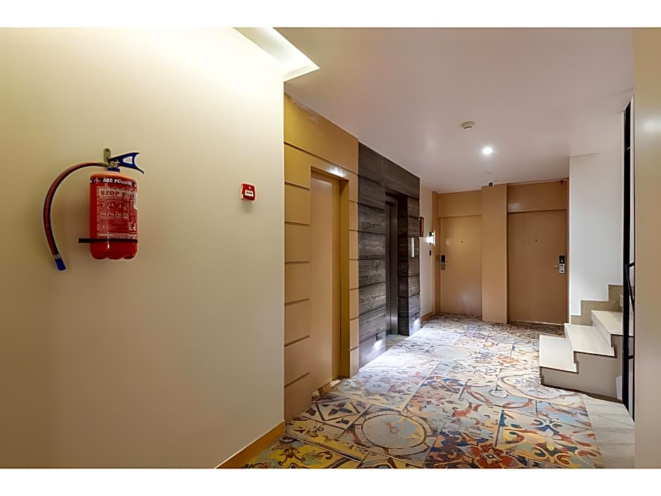 Hotel Arihant By DLS Hotels