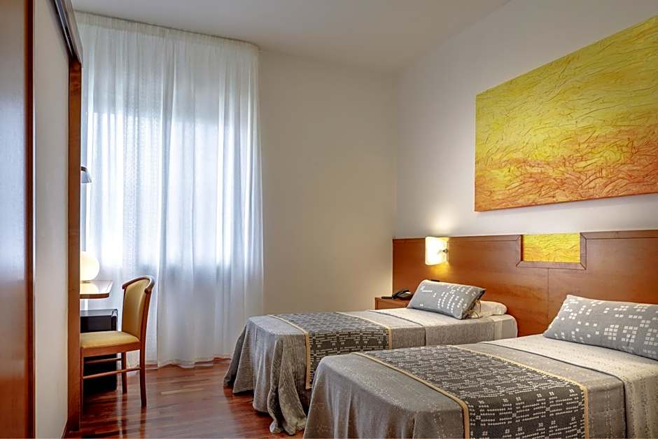 Euro Hotel
