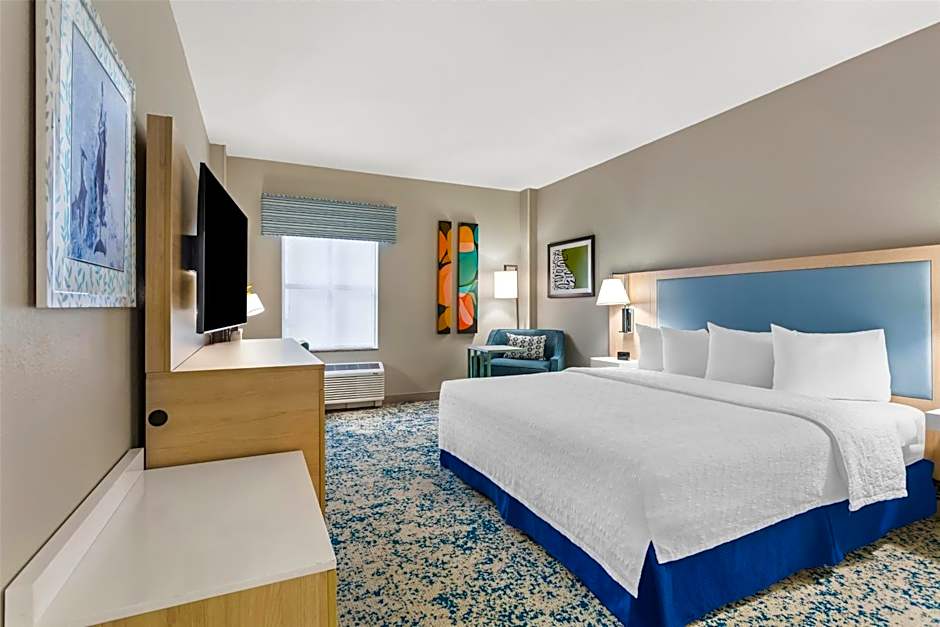 Hampton Inn By Hilton & Suites St. Petersburg/Downtown