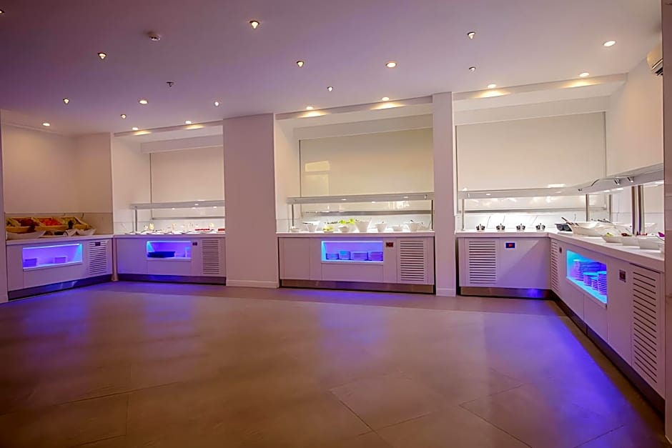 SUPREME BEACH İÇMELER Adults Only