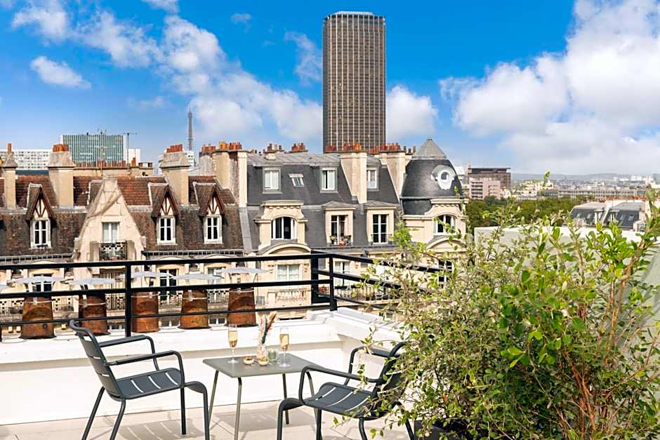 Le Lampika Hotel