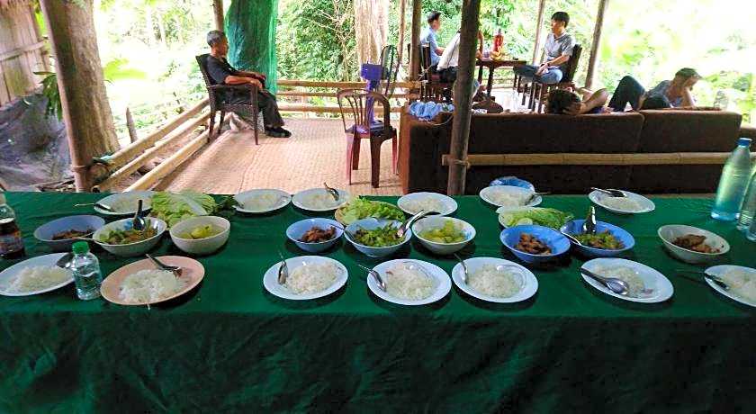 Hill Tribe Art House (Lahu & Akha Homestay)