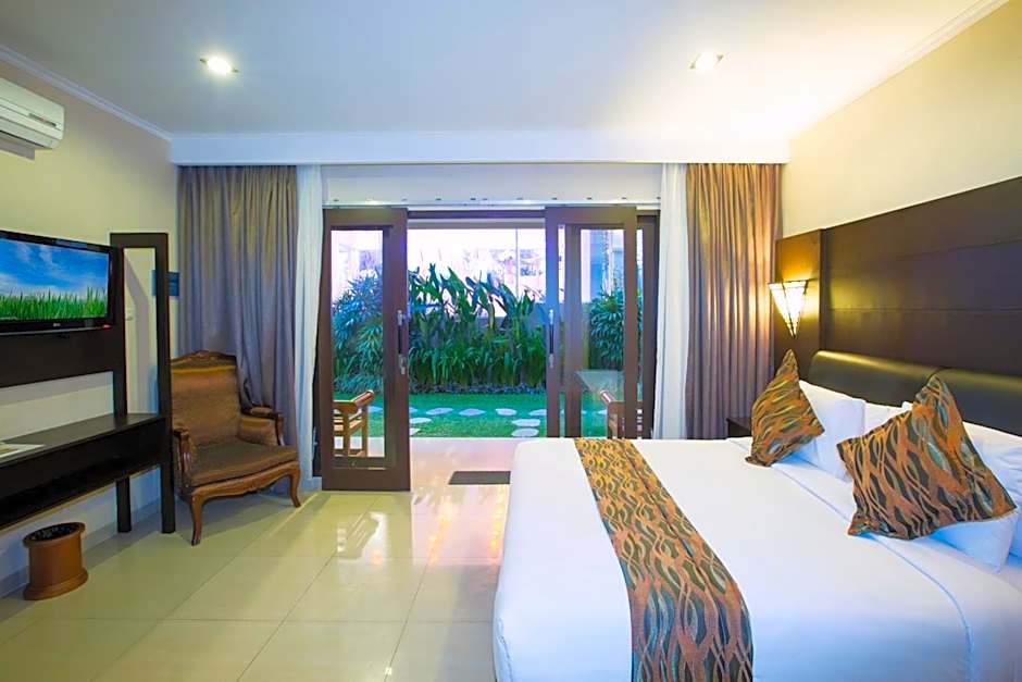 Flamingo Dewata Suite