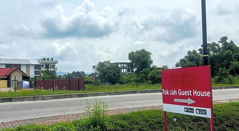 Langkawi Tok Jah Guest House Pantai Cenang