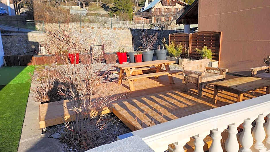 Résidence Château des Magnans by Nevesol