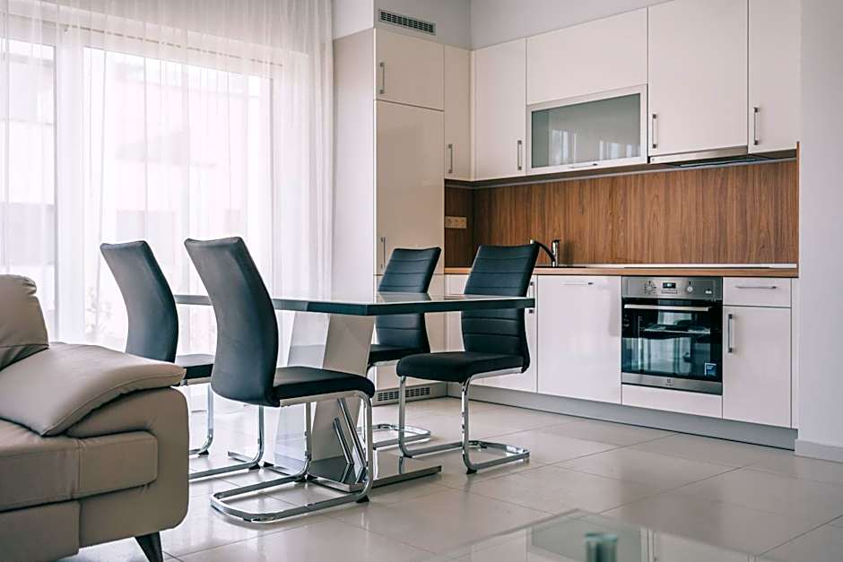 BIRGÉS Villapark Apartments