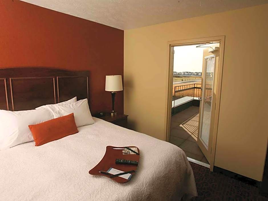 Hampton Inn & Suites by Hilton Fargo Medical Center