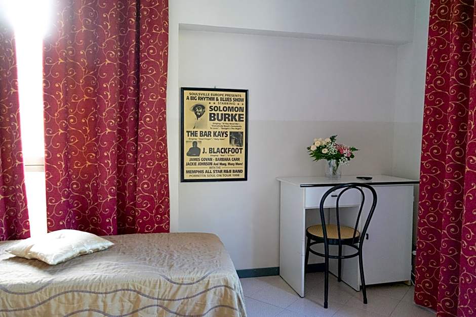 Hotel Italia